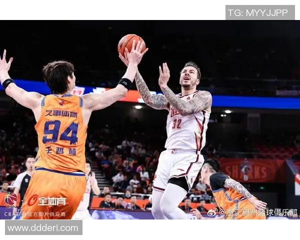 上海男篮迎战浙江稠州全力争胜期待精彩对决与球迷共庆篮球盛宴 上海男篮迎战浙江稠州全力争胜期待精彩对决与球迷共庆篮球盛宴