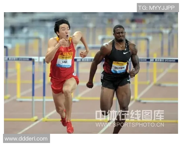 刘翔与梅里特的巅峰对决:谁能在田径赛场上书写传奇历史 刘翔与梅里特的巅峰对决:谁能在田径赛场上书写传奇历史