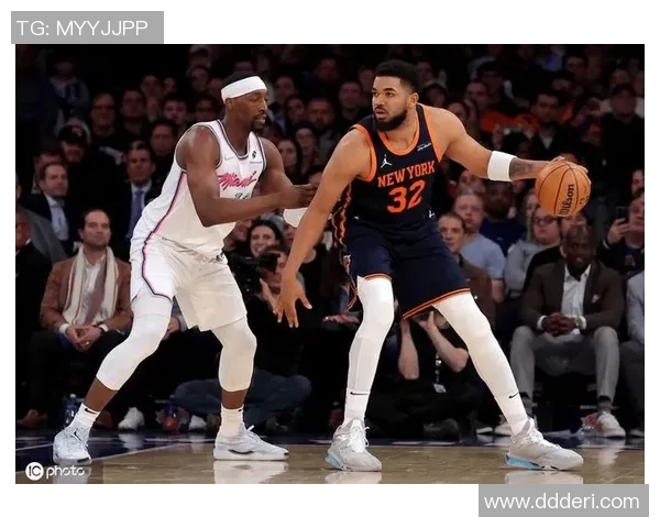 尼克斯与热火激战正酣精彩直播全程回顾与分析